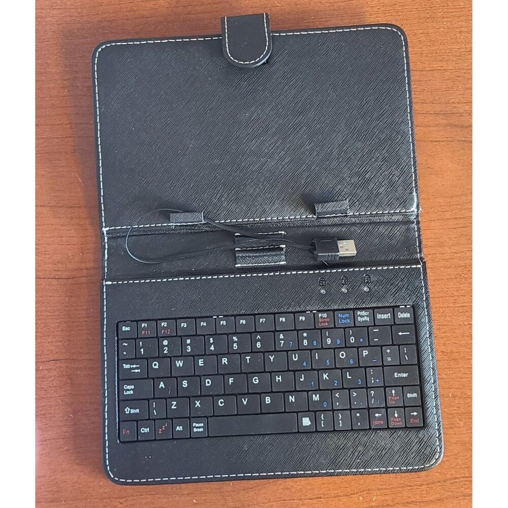 USB Keyboard Case Cover for 8" Tablet. Magnet Closure. Black